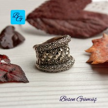 Besen Gümüş Kenarları Bombeli Baget Markazit Taşlı Yüzük