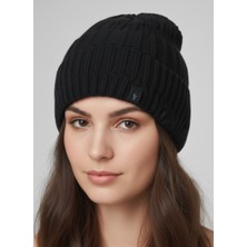 Balkonda Klasik Bere Polar Astarlı Soğuktan Koruyucu Soft Dokuma Unisex Siyah