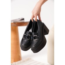 Mevese Ecilef Siyah Gümüş Tokalı Kadın Loafer
