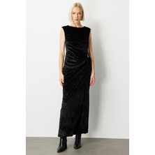 Ekol Kadın Metal Aksesuarlı Simli Kadife Elbise 4085 Siyah