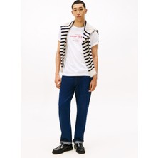 Tommy Hilfiger Bisiklet Yaka Beyaz Erkek T-Shirt MW0MW40002YBR_HILFIGER Stack Graphı