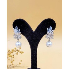 Nevoka Serena Inci Yaprak Silver Küpe