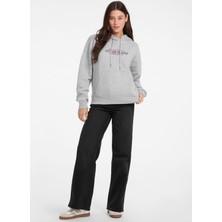 Guess Jeans Kapüşon Yaka Baskılı Gri Kadın Sweatshırt Guess Jeans Kadın Sweat