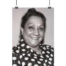 Vintage Gezegen Adile Naşit Poster1 - Retro Duvar Dekoru