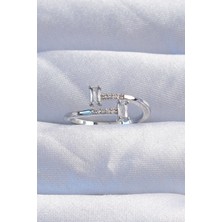 Claris Pirinç Gümüş Renk Zirkon Taşlı Geometrik Ayarlanabilir Yüzük