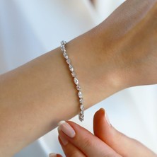 Necati Gün Mekik Zirkon Taşlı Gümüş Bileklik