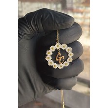 Özgür Takı 925 Ayar Gümüş 24 Ayar Altın Kaplama Harfli Papatya Kolye