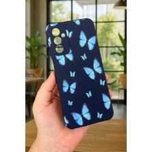 Vip Case Samsung Galaxy M13 Uyumlu Mavi Kelebek Desenli Silikon Darbe Emici Klasik Korumalı Rubber Kılıf