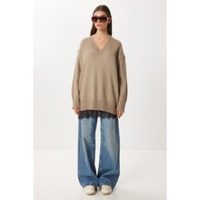 Happiness İstanbul Oversize V Yaka Yumuşak Triko Kazak LCI0056 Vizon