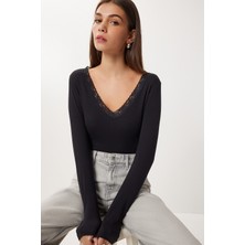 Happiness İstanbul Dantel Detaylı Örme Bluz LUB0312 Siyah