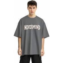 Nevermind Unisex Oversize Tişört - Ön Yazı ve Arka Şehir Manzaralı Kırık Cam Baskı Antrasit