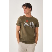 Alexandergardı Baskılı T-Shirt