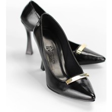 Gökhan Talay Arisha Esnek Yumuşak Kaymaz Taban (10 Cm) Siyah Rugan Çubuk Toka Kadın Topuklu Ayakkabı