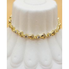 Nevoka Zirkon Taşlı Üçgen 14K Altın Kaplama Bileklik