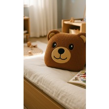 Efendioğlu Türcan DEKORATİF PELUŞ AYICIK SÜS YASTIK25*25 cm YUMUŞAK UYKU ARKADAŞI.ÇOCUK VE BEBEK ODASI YASTIĞI,SEYAHAT YASTIĞI,BOYUN DESTEK YASTIĞI,KOLTUKVE KANEPE SÜS YASTIĞI,KOLTUK KANEPE YASTIĞI