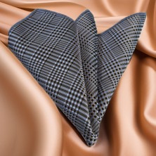 Exve Exclusive Mavi Lacivert Gümüş Geçili Kare Desen Saten Dokuma Cep Aksesuarı Yaka Mendili