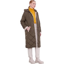 Levidor Kadın Kapitone Kapüşonlu Mont