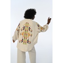 Orfeonegro Etnik Desenli Sırtı ve Kolu Nakışlı Kadın Oversıze Kesim Kimono