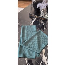 Hüskon Ticaret Hem Günlük Hem Şık Kendinden Desenli Jakarlı Şal - Yeşil