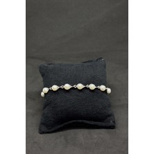 Oya Silver Gümüş Çerçeveli Damla Inci Bileklik