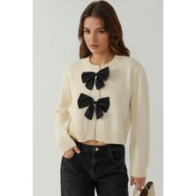 Hiccup Kadın Fiyonklu Yumuşak Kalın Triko Hırka Fildişi Doğal