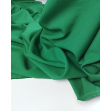 Kumaş Parça Çimen Yeşili Renkte Krep Kumaş (En 140 cm x Boy 370 Cm)