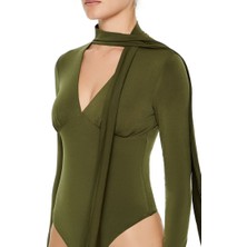 F21 V Yaka Bodysuit