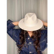 Laviyonsa Tasarım Aksesuarlı Panama Fötr Şapka