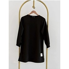 Kadın Bisiklet Yaka Mevsimlik Tesettür Yırtmaçlı Armalı Tunik Sweat Sweatshirt
