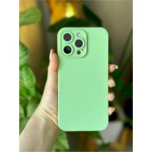 Go Aksesuar Iphone 14 Pro Uyumlu Içi Kadife Lansman Kılıf