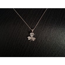 Generic 925 Ayar Gümüş Kalpli Zirkon Taş Model 3 Yaprak Şans Yoncalı Genç/yetişkin Kadın Kolyesi