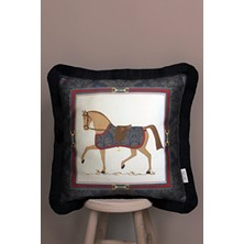 Alseko Concept Siyah Püsküllü, At Desenli Dekoratif 43X43CM Kare Kırlent Kılıfı