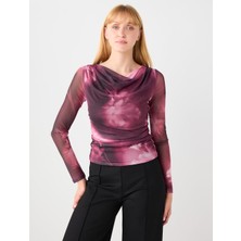 Jimmy Key Gül Kurusu Dar Kesim Dökümlü Yaka Desenli Örme Mesh Bluz