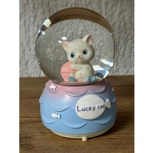 Tunç Şanslı Kedi Işıklı Müzikli Pilli Orta Boy Kar Küresi Dekoratif Hediyelik Eşya Müzik Kutusu