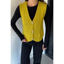 Gülseli Kadın V Yaka Ön Düğmeli Triko Yelek P-00019004