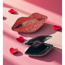 Valmont Accessories Kırmızı Renk Dudak Figürlü Taşlı Cep Aynası