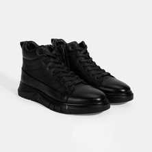 Desa Erkek Siyah Deri Bot Bağcıklı Düz Topuklu Kauçuk Tabanlı Rahat Kullanım