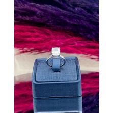 Livora Jewelry 925 Ayar Gümüş Mosanite Taşlı Pırlanta Montürlü Trend Kadın Yüzük