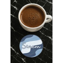 Nurdic Kişiye Özel Isim Yazılı Pleksi Mumluk / Bardak Altlığı Temalı 10X10CM Tasarım İSIM20