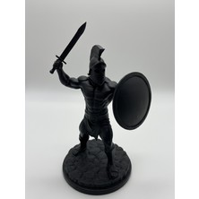 Generic Siyah Gladyatör Figürü 3D Baskı Koleksiyon Heykeli - Antik Roma Savaşçısı Temalı Dekoratif Biblo (10,2 x 9,7 x 18 Cm) - Pla Malzeme, El Yapımı Detaylı Üretim