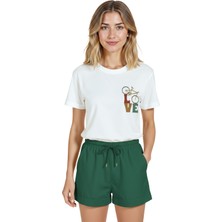 Color Luxe Kadın Beyaz Relaxed Fit %100 Pamuk Tişört – Retro Bisiklet & Love Harfli Minimal Baskı
