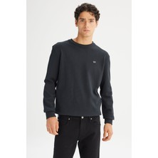 Lee Erkek Regular Fit Pamuklu Bisiklet Yaka Logo Detaylı Siyah Kazak - L2520367