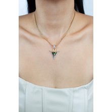 Liveyn Design Zümrüt Görünümlü Kristal Taşlı Gold Çelik Kolye
