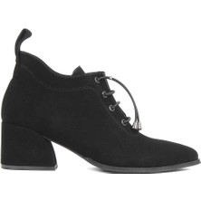 Celal Gültekin Kadın Siyah Kalın Topuklu Süet Deri Ayakkabı