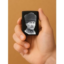 Nurdic Özel Tasarım Şık ve Dayanıklı Uv Desenli Baskılı Benzinli Metal Çakmak Atatürk