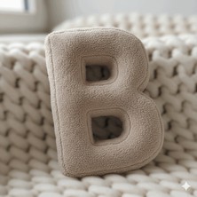 Woodesk Litera, B Harfi, Yastık, Kırlent, Elyaf Dolgulu, Welsoft Kumaş, 40 cm