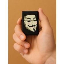 Nurdic Özel Tasarım Şık ve Dayanıklı Uv Desenli Baskılı Benzinli Metal Çakmak 4099-VENDETTA