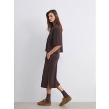 Beli Lastikli Yırtmaçlı Etek