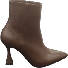 Ventes 02206Z Fermuarlı Sivri Burun 9 cm Ince Topuk Günlük Hafif Şık Tasarım Kadın Bot