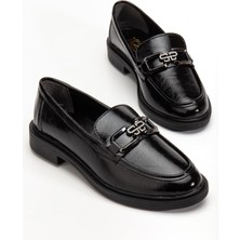 Dilimler Ayakkabı Siyah Kadın Loafer Günlük Ayakkabı Kırışık Rugan Tokalı